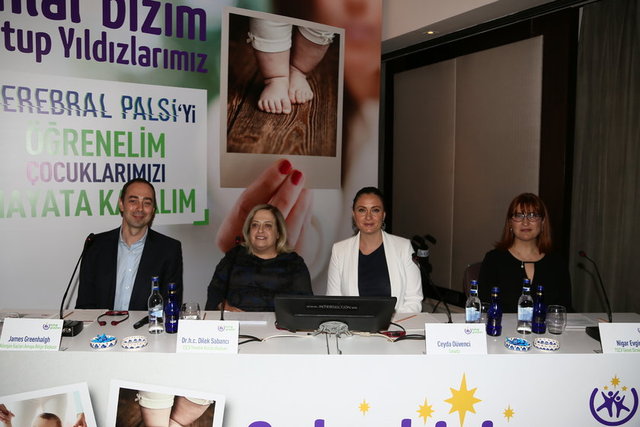JAMES GREENHALG, DİLEK SABANCI, CEYDA DÜVENCİ, NİGAR EVGİN