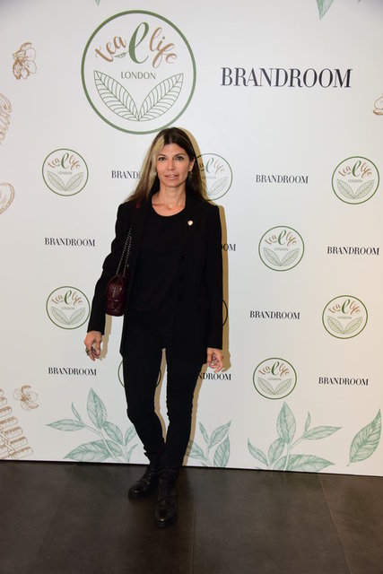 ZEYNEP ÜSTÜNEL
