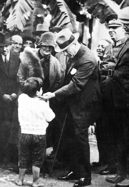MUSTAFA KEMAL ATATÜRK
