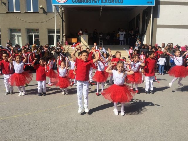 23 NİSAN ULUSAL EGEMENLİK VE ÇOCUK BAYRAMI