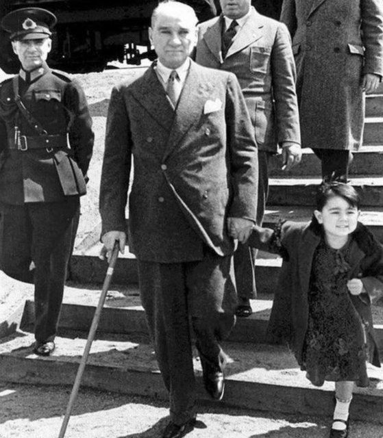 MUSTAFA KEMAL ATATÜRK