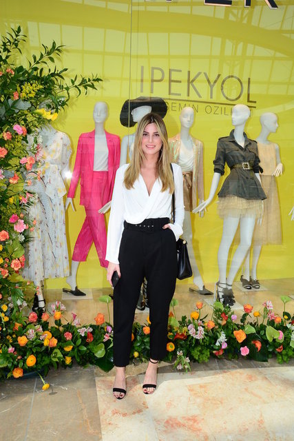 ZEYNEP NAZLI KAYI
