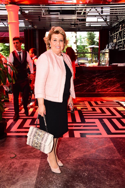 JALE ÖZTARHAN