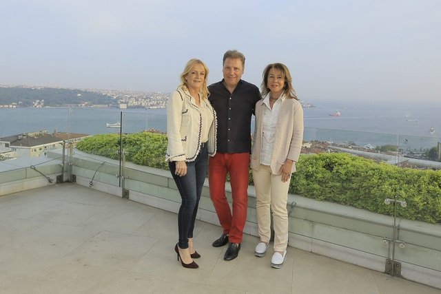 CAROLE HAKKO, ATIL KUTOĞLU, MERAL MUHAYYES