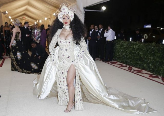 RAPPER CARDI B