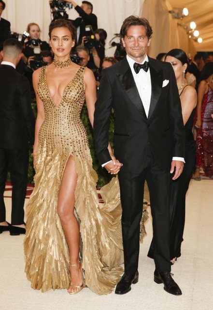 IRINA SHAYK - BRADLEY COOPER