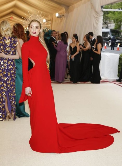 AMBER HEARD