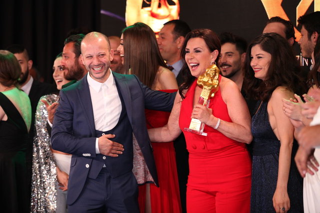 RIZA KOCAOĞLU, PERİHAN SAVAŞ