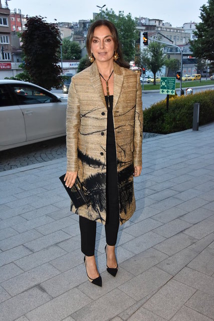 BANU ÇARMIKLI