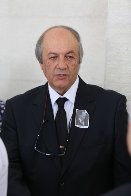 TUNCAY ÖZİLHAN
