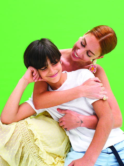 HANDE CAN, CAN YÜCE