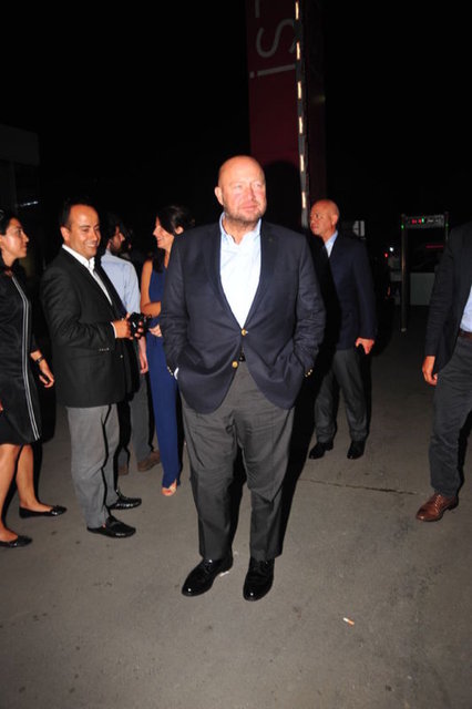 MUSTAFA V. KOÇ