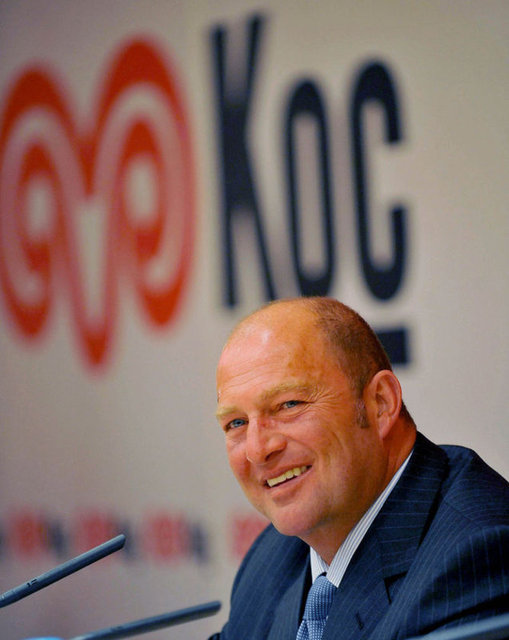 MUSTAFA V. KOÇ