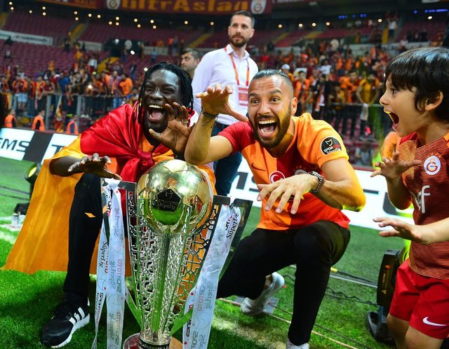 GALATASARAY ŞAMPİYONLUK KUTLAMASI