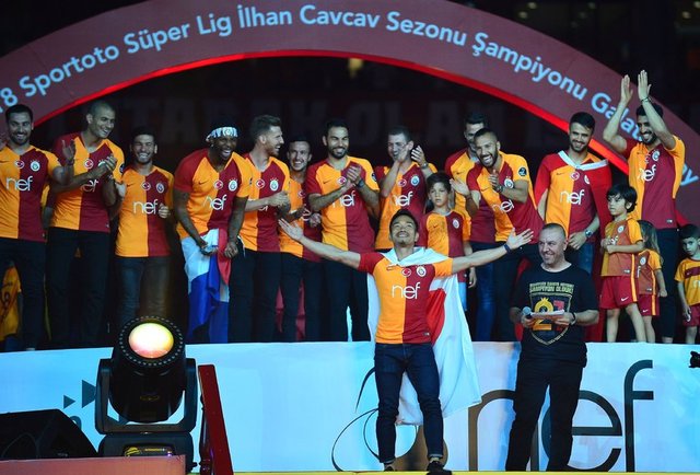 GALATASARAY ŞAMPİYONLUK KUTLAMASI