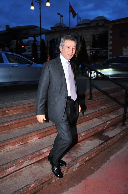 ÖMER DİNÇKÖK 
