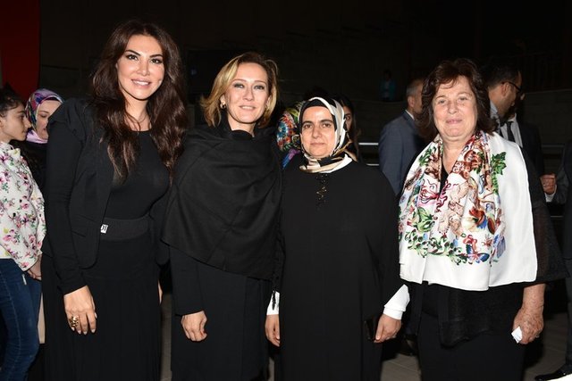 EBRU YAŞAR, REVNA DEMİRÖREN, ŞEYMA ŞAHİN, MONİK İPEKEL