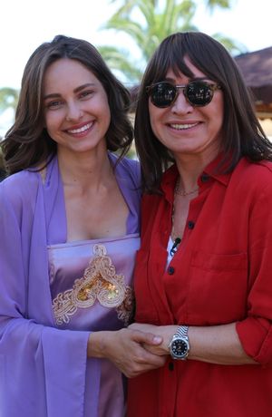 Demet Akbağ ile Çok Aramızda 15. Bölüm Fotoğrafları