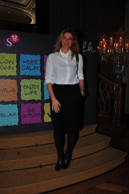 AHU ORAKÇIOĞLU