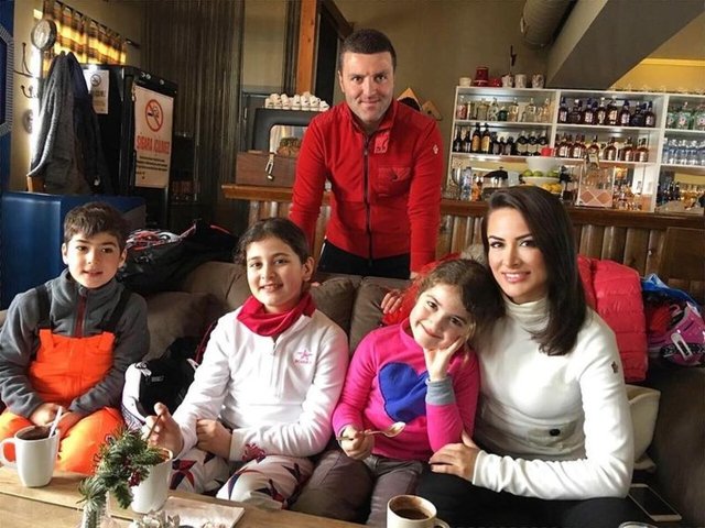 FATOŞ - EMİR, AYŞENAZ, AZRA SARIGÜL