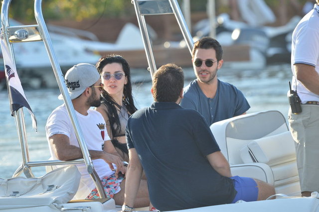 HAKAN SABANCI - MERVE BOLOĞUR