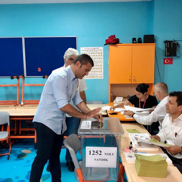 EMİR SARIGÜL