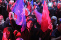 <p>Ellerinde Türk ve AK Parti bayrakları ile alanlara akın edenler seçim coşkusu yaşadı.</p>