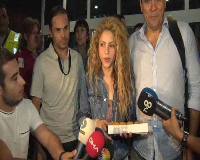 SHAKIRA