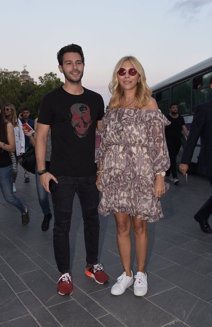 HAKAN, ARZU SABANCI