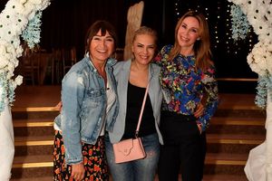 Demet Akbağ ile Çok Aramızda 17. Bölüm Fotoğrafları