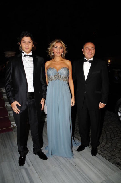 ÖMER - ARZU SABANCI