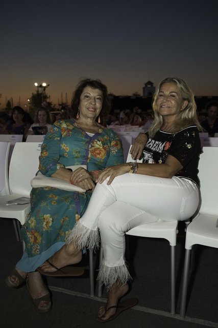 AYŞEGÜL DİNÇKÖK