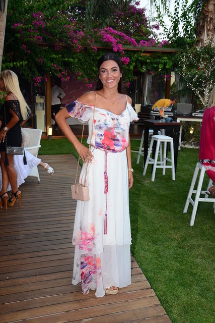 HÜLYA ŞENDİR