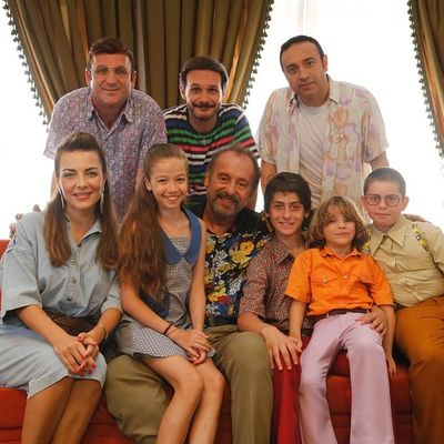 Keşke Hiç Büyümeseydik'ten ilk kareler!