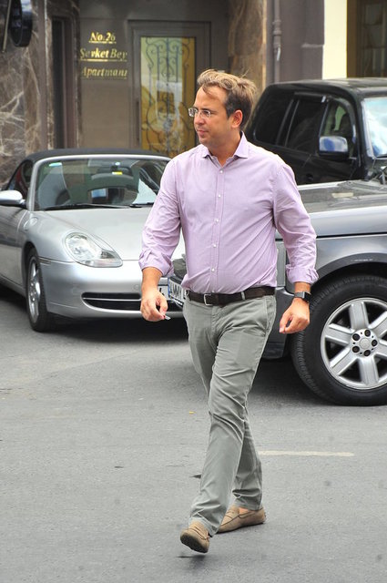 MURAT ÖZYEĞİN