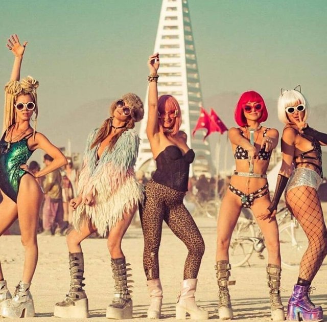 BURNING MAN