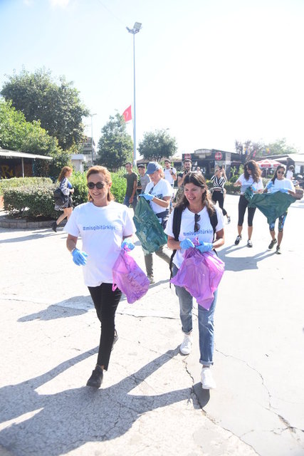 REVNA DEMİRÖREN, ZEYNEP ÜSTÜNEL