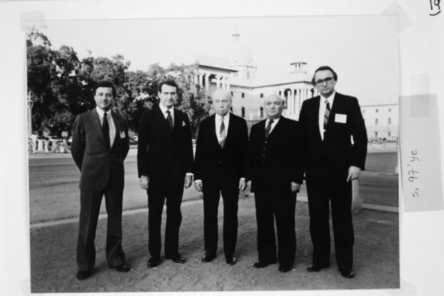VEHBİ KOÇ