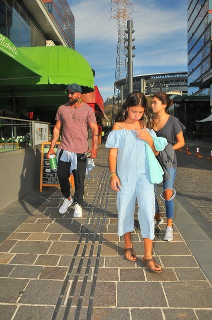 ÖNDER, NAZENİN, SAHARA ÖZTARHAN