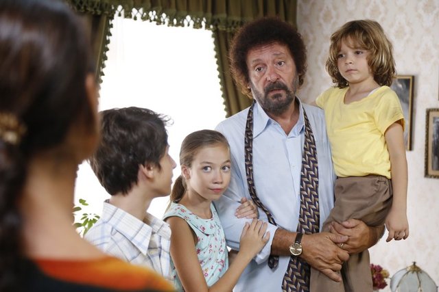 Keşke Hiç Büyümeseydik 4. Bölüm Fotoğrafları