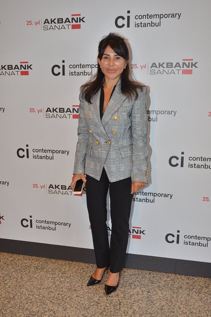 SUZAN SABANCI DİNÇER