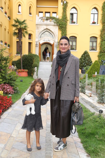 ASLI BAYRAKTAROĞLU