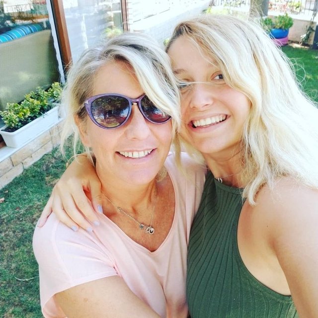 SUZAN ŞEN, MELİSA KEÇELİ