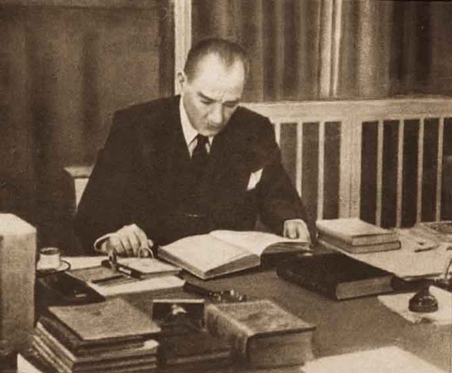 ATATÜRK
