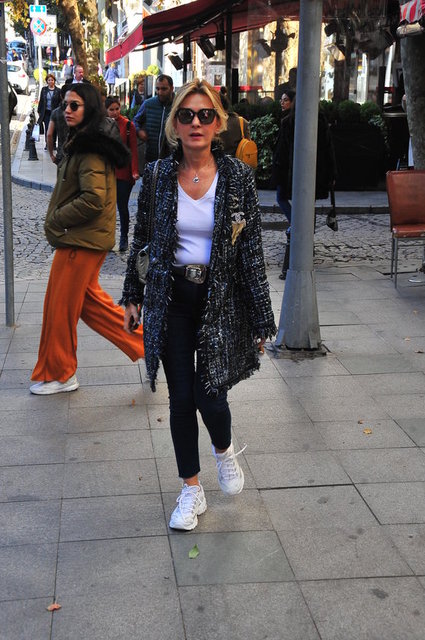 NEŞE GÖNÜL