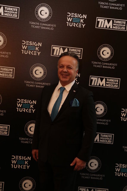 İSMAİL GÜLLE 