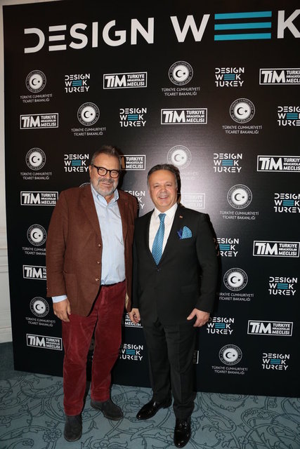 OLIVIERO TOSCAN, İSMAİL GÜLLE 