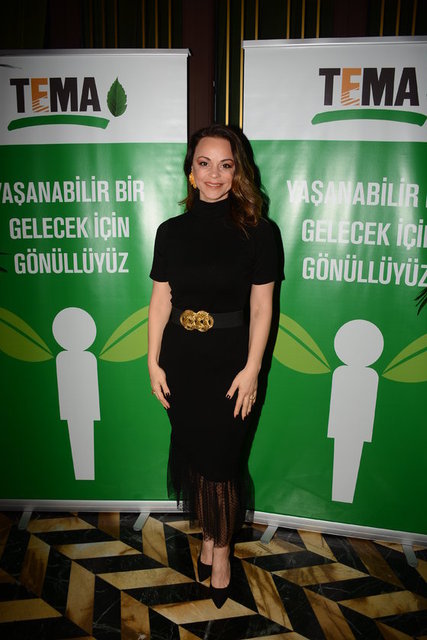 ESRA TOPÇUOL
