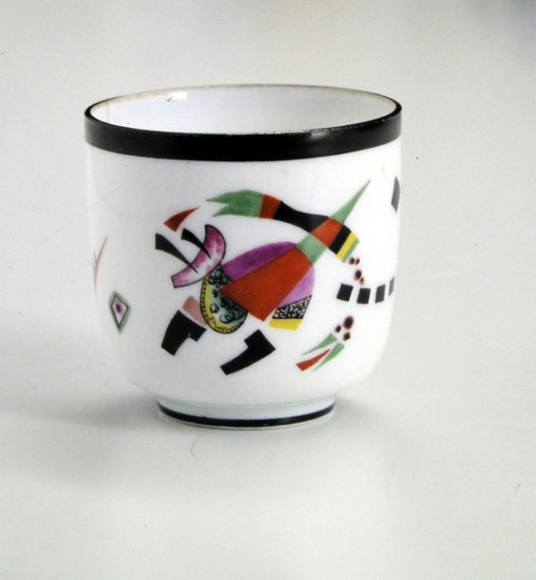 Vasily Kandinsky (1866–1944) Fincan ve Tabağı (Devlet Porselen Fabrikası, Petrograd), 1921