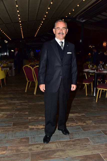 YILMAZ BÜYÜKERSEN